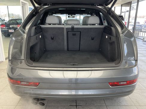 Used 2018 Audi Q3 2.0T Premium w/ Convenience Package image 26