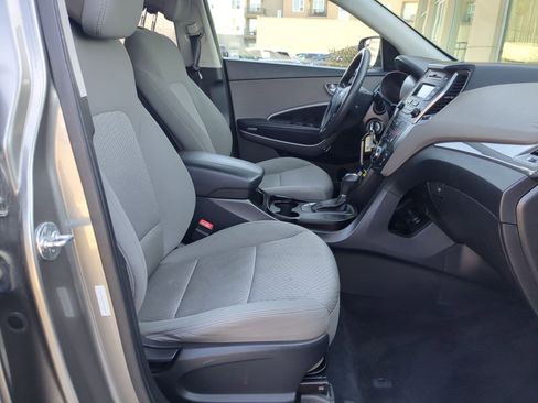 Used 2015 Hyundai Santa Fe Sport image 30