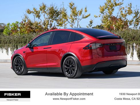 Used 2023 Tesla Model X AWD/4WD image 8