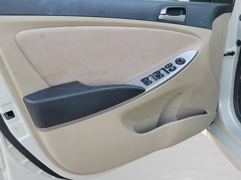 Used 2017 Hyundai Accent SE image 22