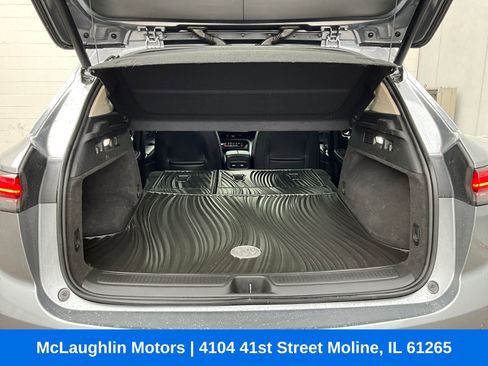 Used 2022 Buick Envision Essence w/ Sport Touring Package image 11