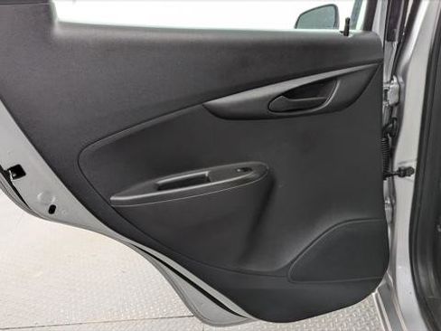 Used 2021 Chevrolet Spark LT image 16