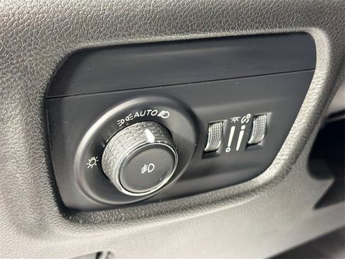 Used 2021 Jeep Grand Cherokee L Limited w/ Trailer Tow Prep Group image 10