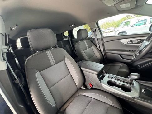 Used 2024 Chevrolet Blazer LT w/ Convenience Package image 18
