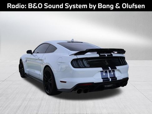 Used 2022 Ford Mustang Shelby GT500 w/ Technology Package RWD image 6