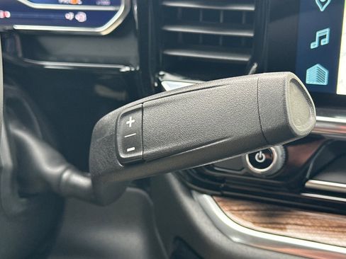 New 2025 Chevrolet Silverado 1500 LT image 21