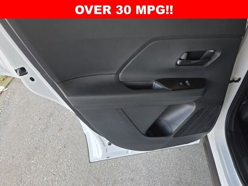New 2026 Nissan Kicks S w/ Charging Package image 30