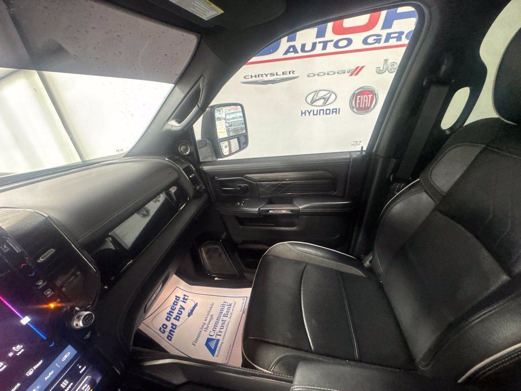 Used 2025 RAM 2500 Limited AWD/4WD image 27