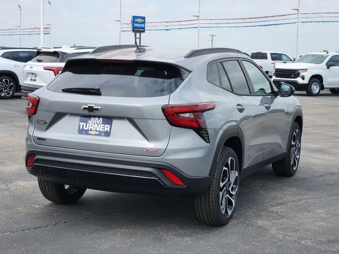 New 2026 Chevrolet Trax RS FWD image 3