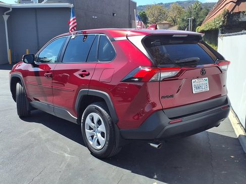 Certified 2025 Toyota RAV4 LE FWD image 6