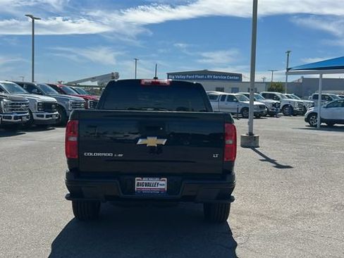 Used 2018 Chevrolet Colorado LT AWD/4WD image 4