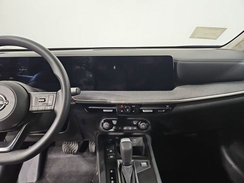 New 2026 Nissan Kicks SV image 19