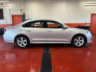 Used 2013 Volkswagen Passat 2.5 SE video 1