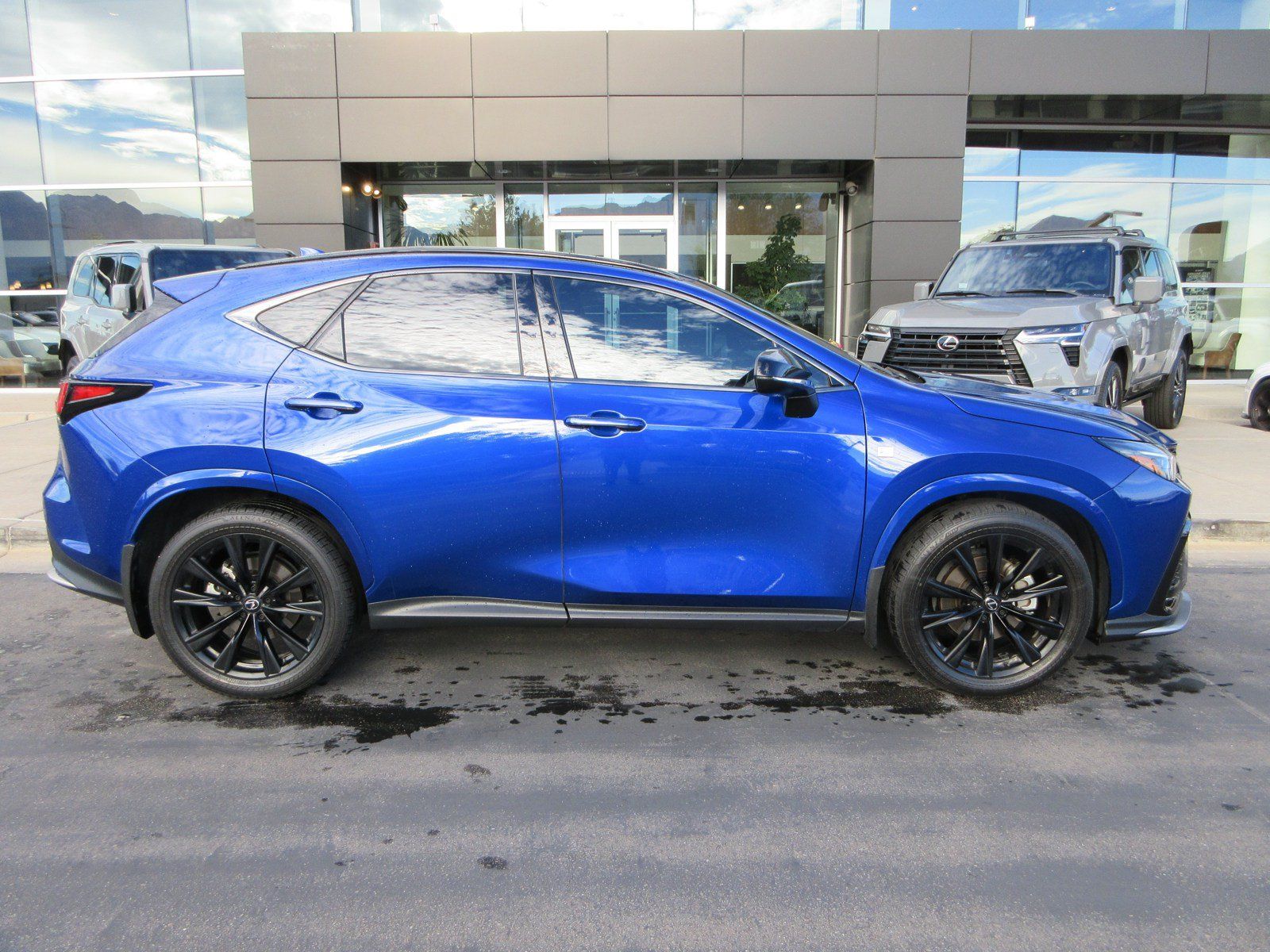 Used 2024 Lexus NX 350 F Sport AWD/4WD image 12