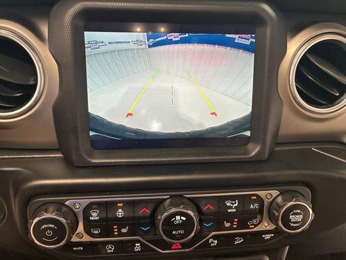 Used 2020 Jeep Wrangler Unlimited Rubicon AWD/4WD image 27