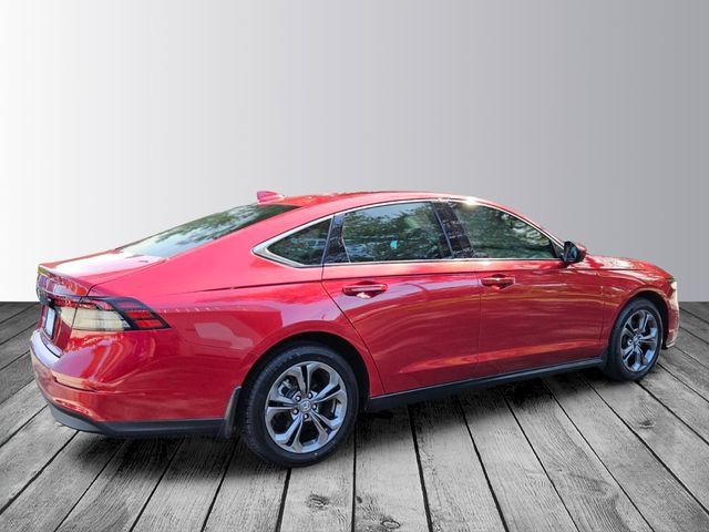 Certified 2023 Honda Accord EX image 5