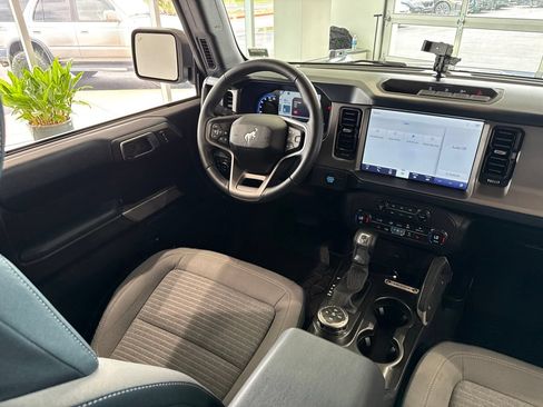 Used 2023 Ford Bronco Outer Banks AWD/4WD image 43