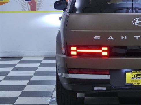 Used 2024 Hyundai Santa Fe Limited image 36