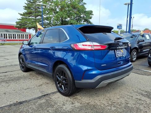 Certified 2024 Ford Edge SEL w/ Convenience Package AWD/4WD image 8