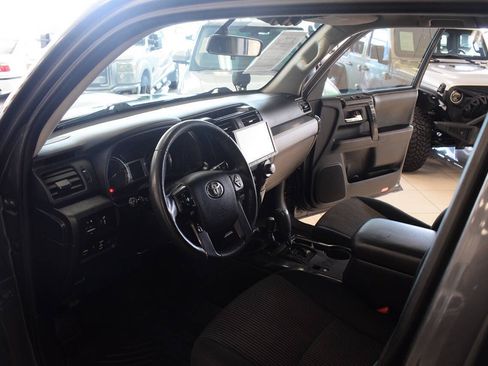 Used 2015 Toyota 4Runner Trail AWD/4WD image 42