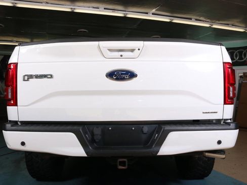 Used 2016 Ford F150 Lariat w/ Equipment Group 502A Luxury AWD/4WD image 25