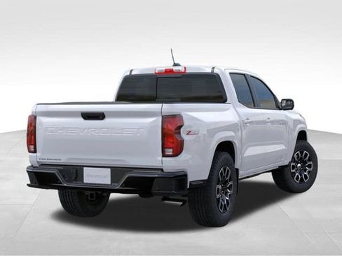 New 2026 Chevrolet Colorado Z71 w/ Technology Package AWD/4WD image 4