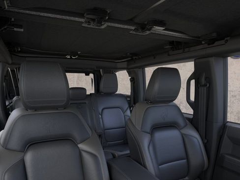 New 2026 Ford Bronco Outer Banks AWD/4WD image 12