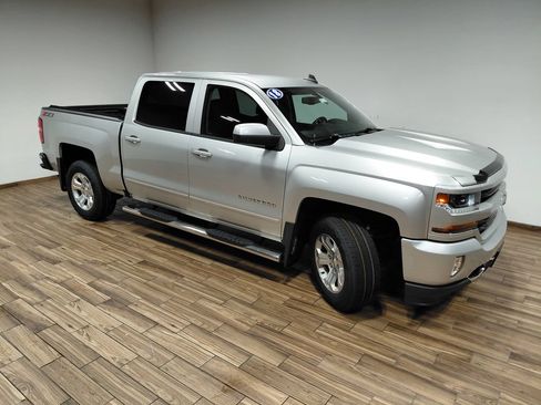 Used 2018 Chevrolet Silverado 1500 LT w/ All Star Edition AWD/4WD image 15