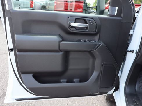 New 2025 Chevrolet Silverado 2500 W/T w/ WT Convenience Package image 3