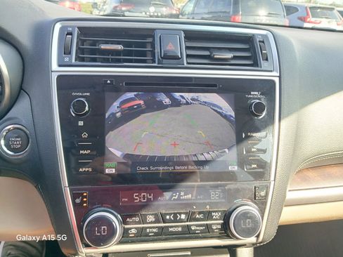 Used 2018 Subaru Outback 2.5i Limited AWD/4WD image 35