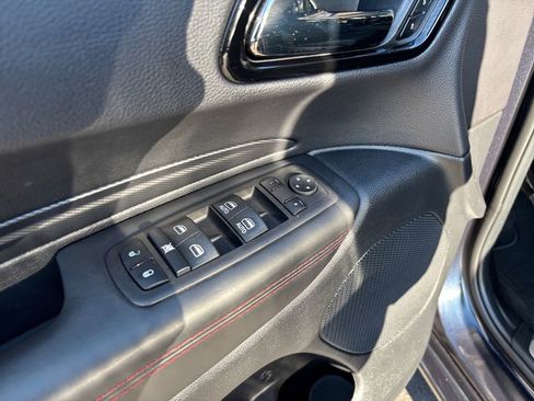 Used 2025 Dodge Durango R/T image 24