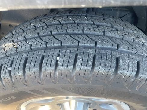 Used 2013 Toyota FJ Cruiser 4WD w/ Convenience Pkg image 10