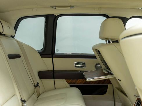 Used 2019 Rolls-Royce Cullinan AWD/4WD image 79