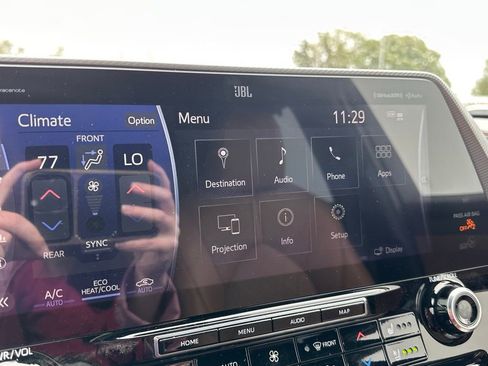 Used 2021 Toyota Highlander Platinum AWD/4WD image 27