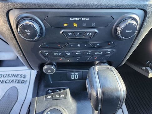 Used 2020 Ford Ranger Lariat w/ Equipment Group 501A Mid image 19