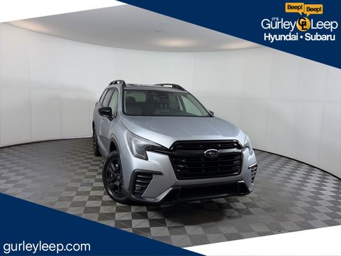 Used 2025 Subaru Ascent Bronze Edition w/ Popular Package #2 image 1