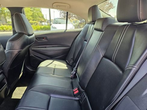 Used 2022 Toyota Corolla LE w/ Premium Interior Package FWD image 21