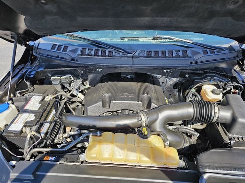 Used 2019 Ford F150 Platinum w/ Equipment Group 701A Luxury image 42