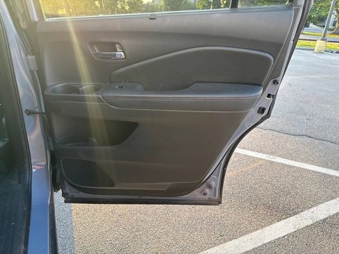 Used 2022 Honda Pilot Black Edition image 15
