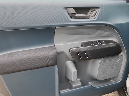 New 2026 Ford Maverick XL w/ Equipment Group 101A image 8