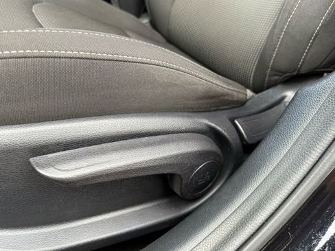 Used 2019 Kia Forte LXS image 22