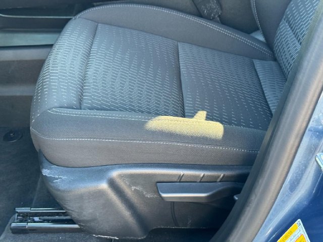 Used 2026 Chevrolet Equinox LT AWD/4WD image 18