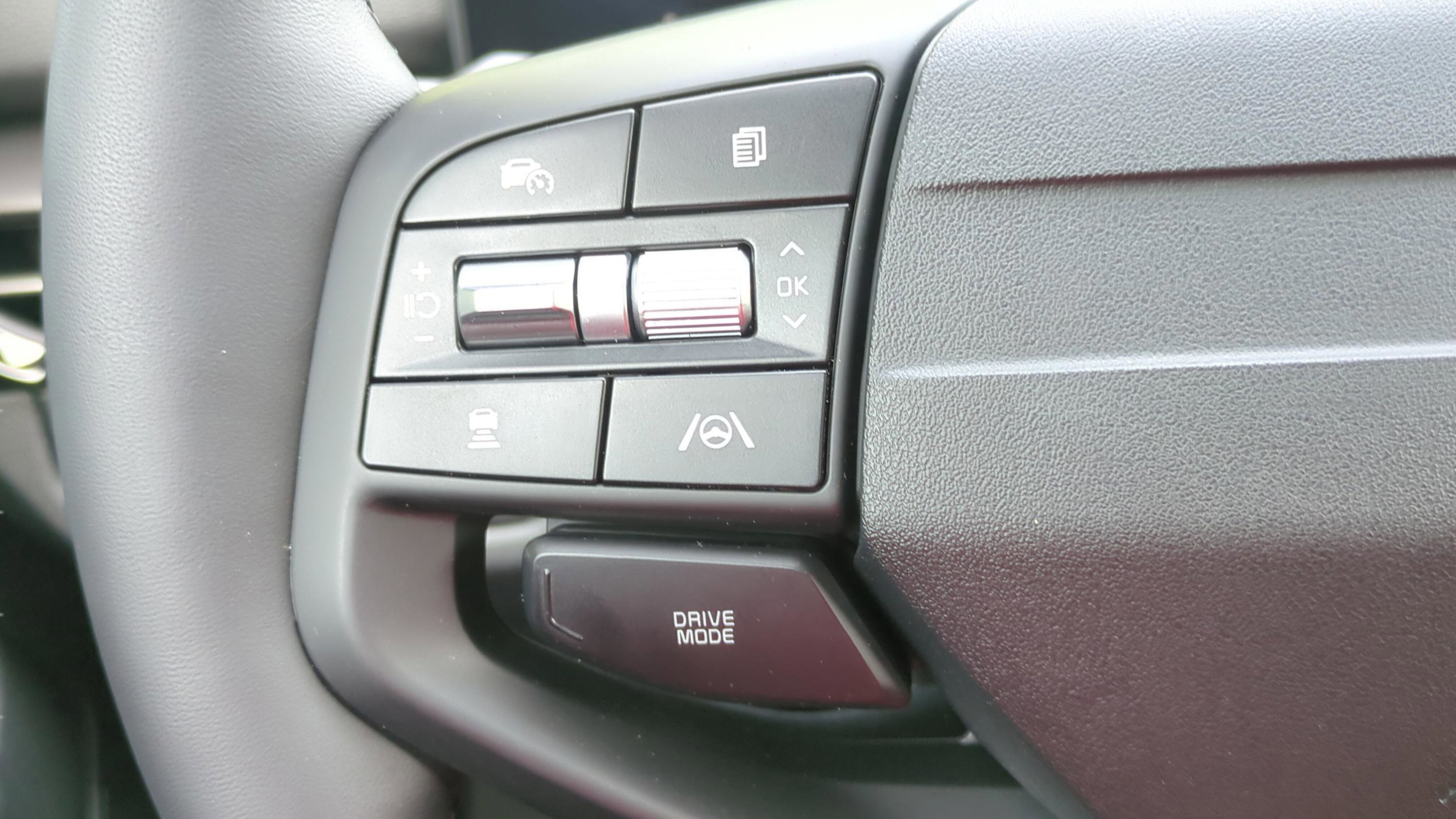 New 2026 Kia Sportage EX FWD image 21