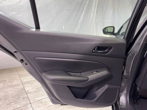 Used 2024 Nissan Altima 2.5 SV image 38