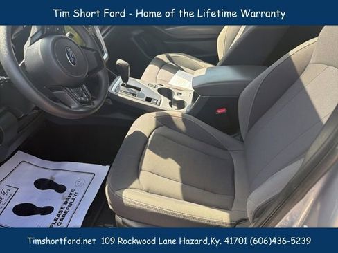 Used 2025 Subaru Crosstrek 2.0i Premium AWD/4WD image 9