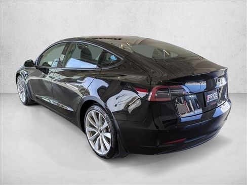 Used 2018 Tesla Model 3 Long Range image 3