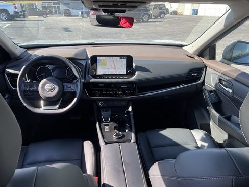Used 2023 Nissan Rogue SL w/ SL Premium Package AWD/4WD image 21