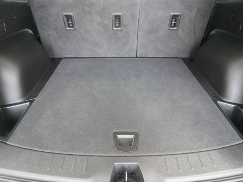 Used 2021 Chevrolet Blazer LT FWD image 24