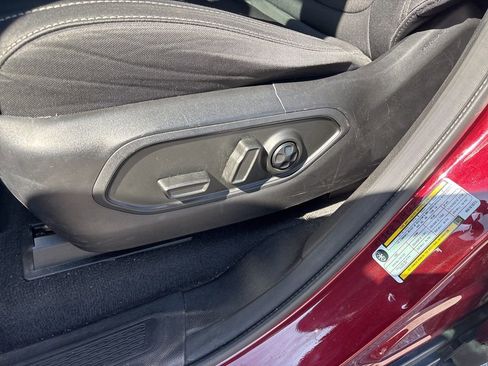 Used 2021 Jeep Grand Cherokee L Laredo w/ Luxury Tech Group I image 32