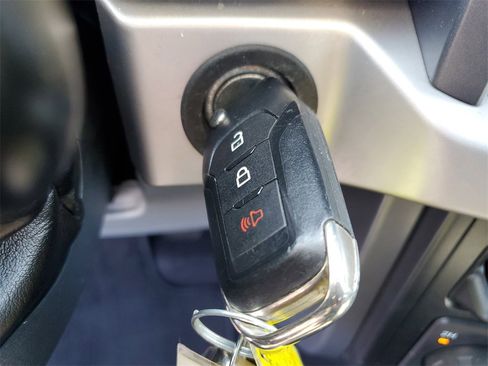 Certified 2023 Ford F150 XLT image 23